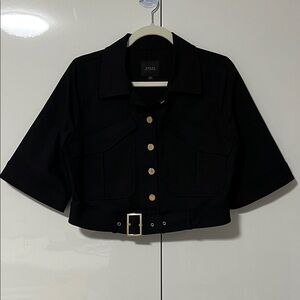 GUESS NWOT Black Belted Cropped Short Sleeve Jacket Gold Buttons, Size M